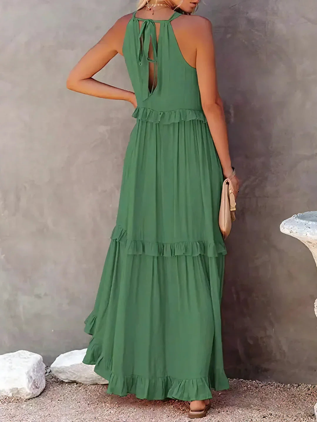 Josefien | Halter Neck Maxi Dress with Ruffles and Pockets